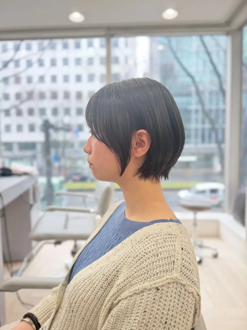 ショート ショートボブ ボブ 顔周りカット ショートヘア スギヤマチヒロ /抜け感/パーマのヘアスタイル