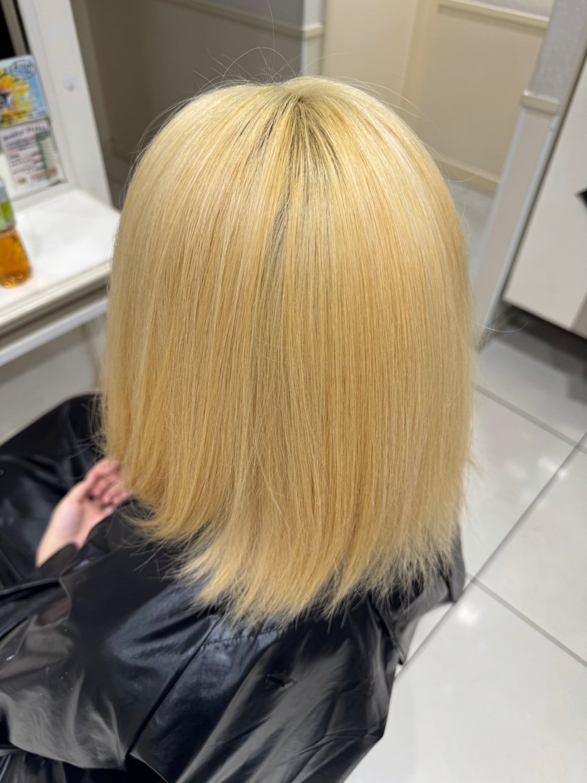 ミディアム ヘアカラー 新井 俊輔のヘアスタイル