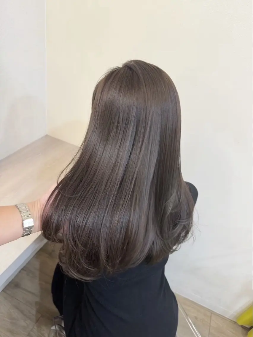 ロング ヘアカラー くるみ /モデル募集中のヘアスタイル