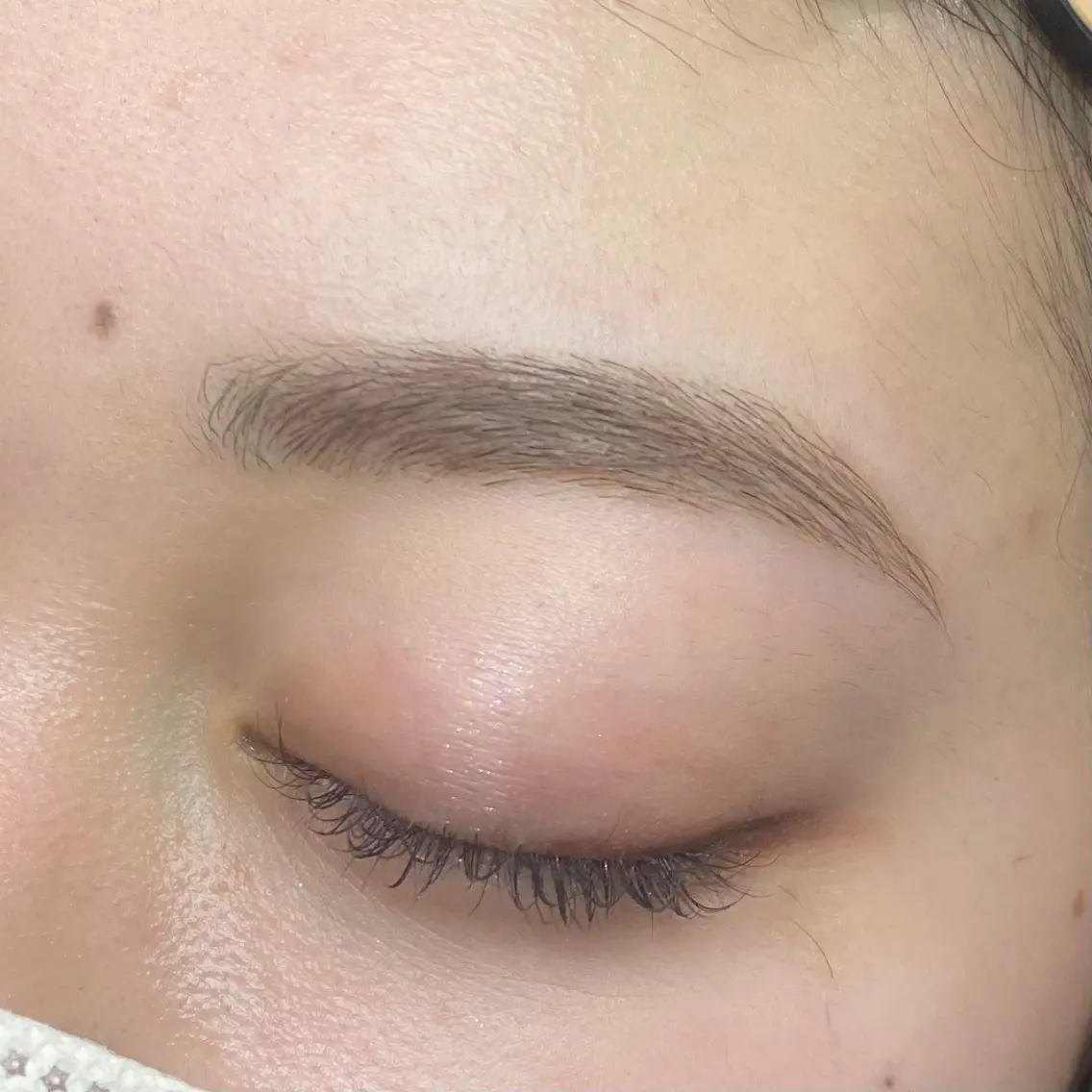 アイブロウ ワックス脱毛 眉カット その他(アイブロウ) WHITEEYE渋谷 渡部の眉毛・アイブロウイメージ