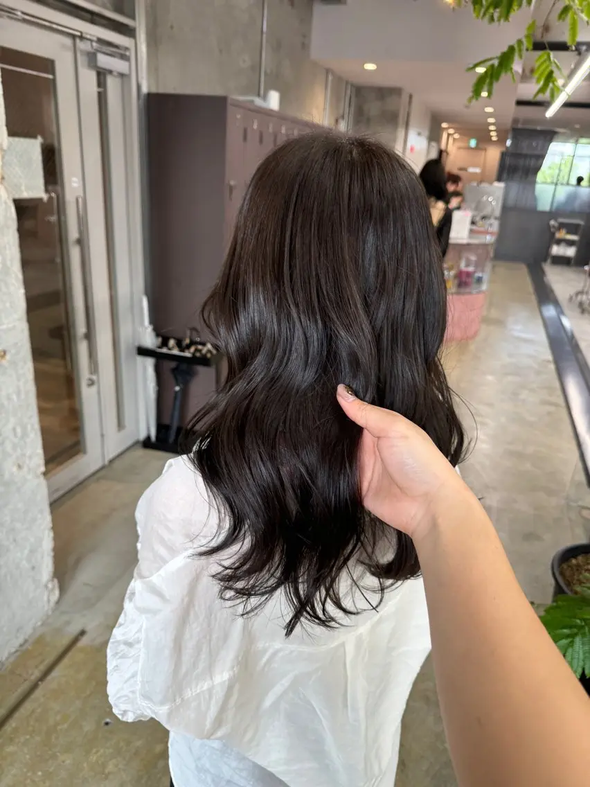 ロング カラー 透明感カラー ヘアカラー 森田遥奈/透明感カラ ー/酸性ストレートのヘアスタイル