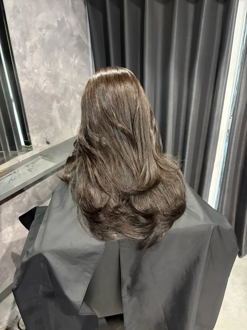 カラー カット ヘアカラー トリートメント nameless miichiのヘアスタイル