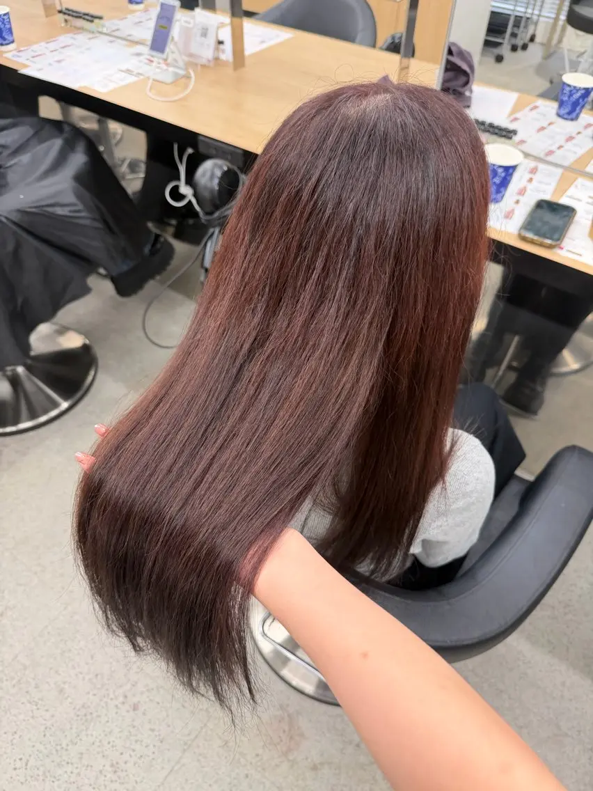 カラー 透明感カラー🫧 EMAのヘアスタイル
