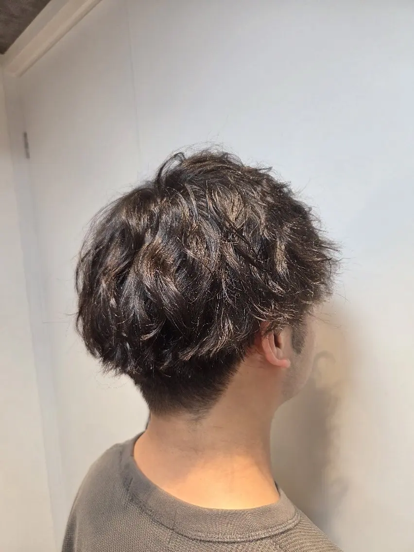 ショート パーマ 橋本 健聖のヘアスタイル
