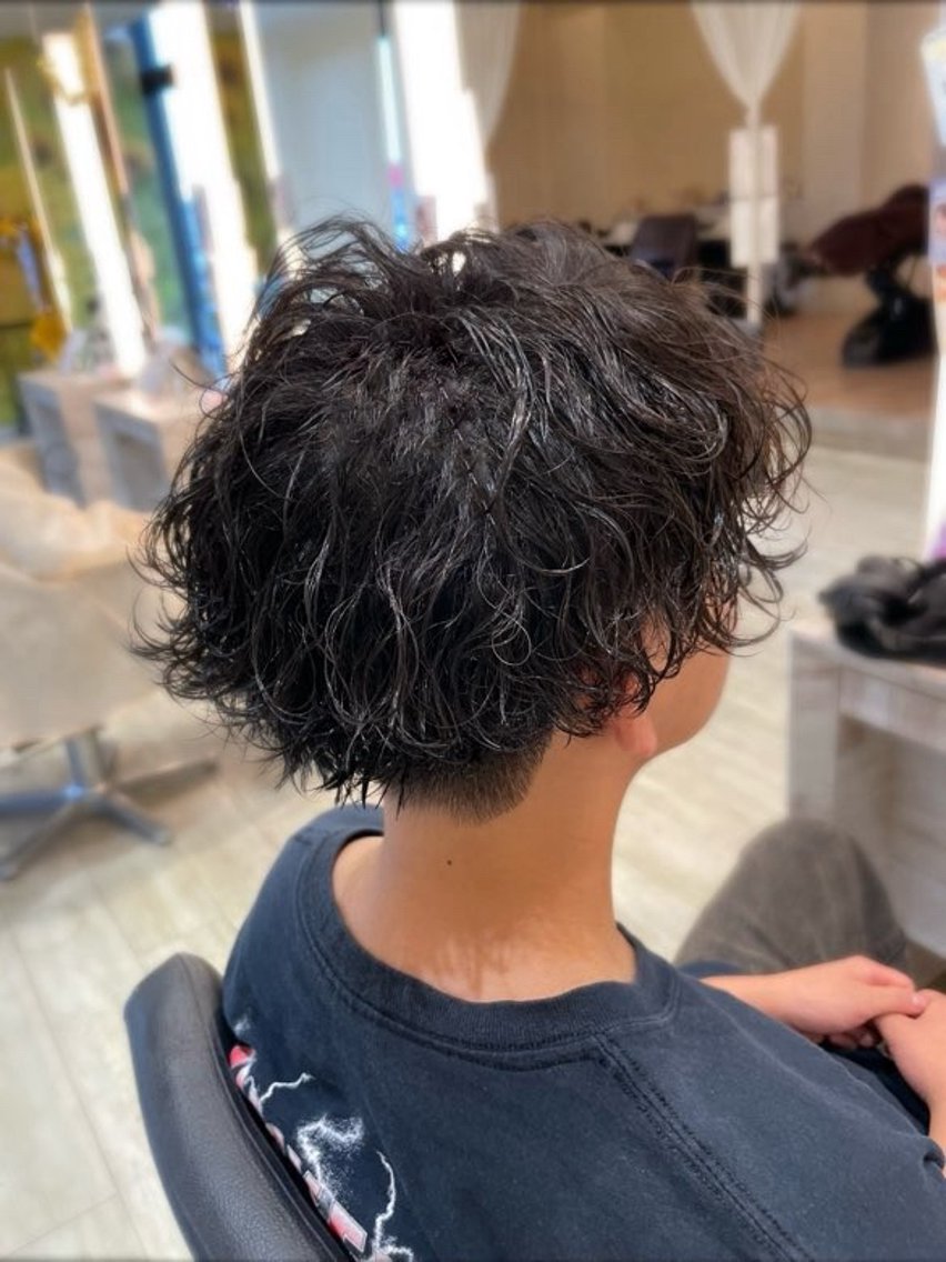 ショート パーマ カット パーマ 札幌メンズパーマ特化 スタイリスト 村上のヘアスタイル