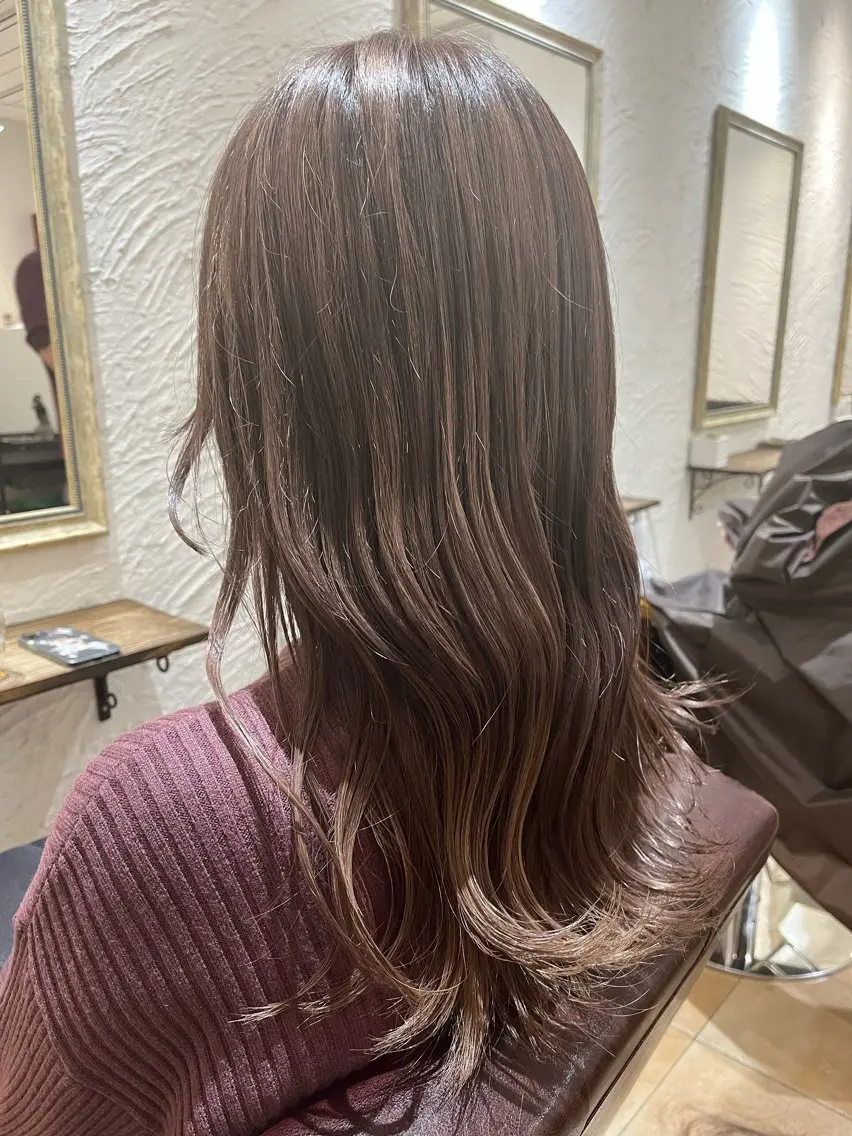 ロング カラー ダブルカラー グレージュ モカグレージュ ヘアカラー 🌈透明感カラー🌈 🌟吉田祐介🌟のヘアスタイル