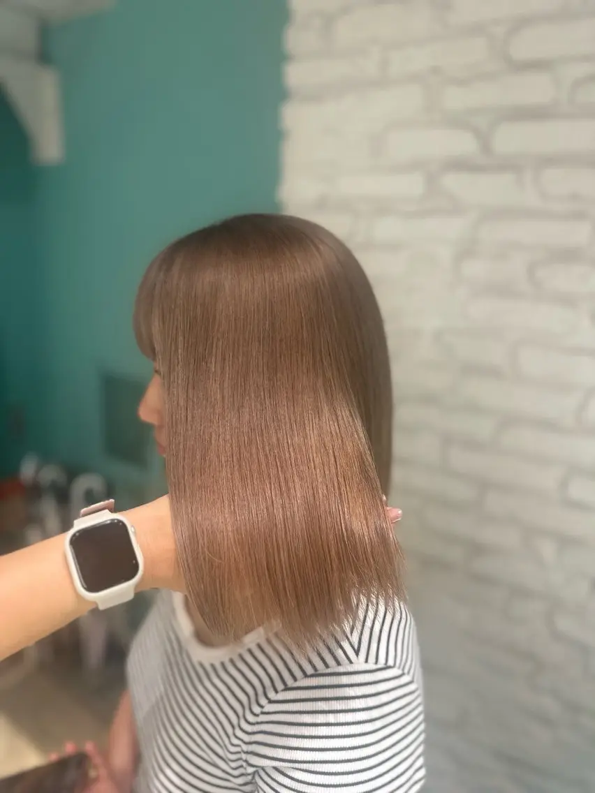 ミディアム カラー ヘアカラー トリートメント LUPI byLee MIUのヘアスタイル