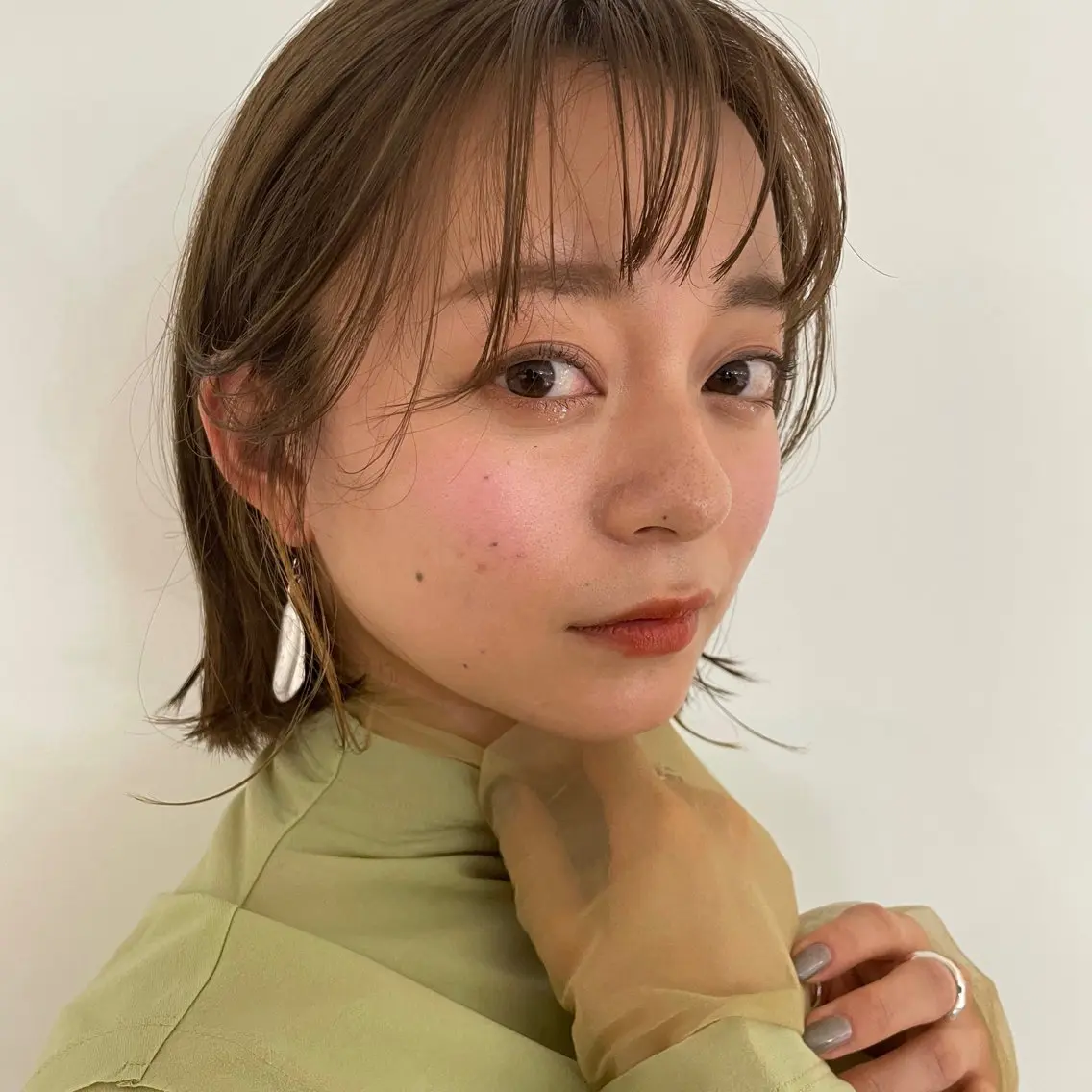 ショート カラー 透明感カラー YUI YUIのヘアスタイル
