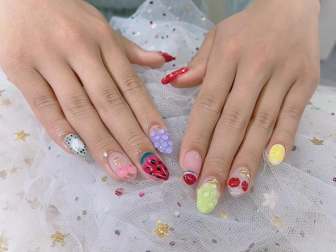 ネイル 🦋ネイルサロン ブラン🌈ゆりのネイルデザイン