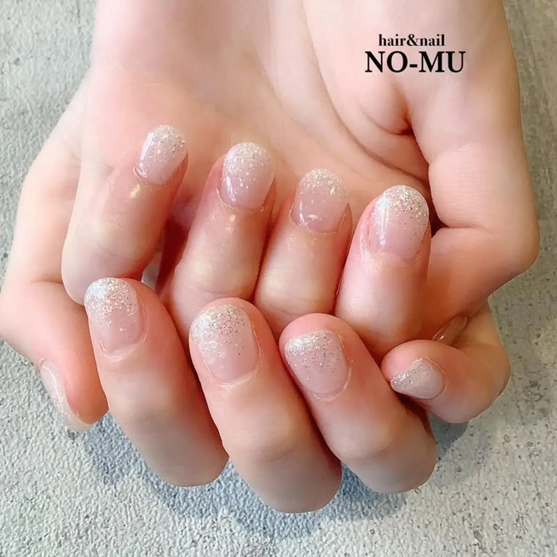 ネイル ラメ(グリッター) ラメグラデーション シンプルネイル hair&nail NO-MUのネイルデザイン