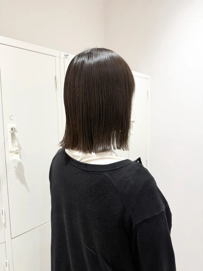 ミディアム カラー オリーブカラー ボブ RosierBlue 工藤のヘアスタイル