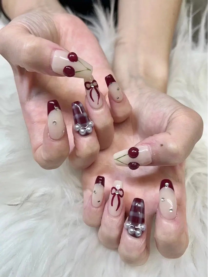 ネイル ハンドネイル KIREIE NAILSのネイルデザイン
