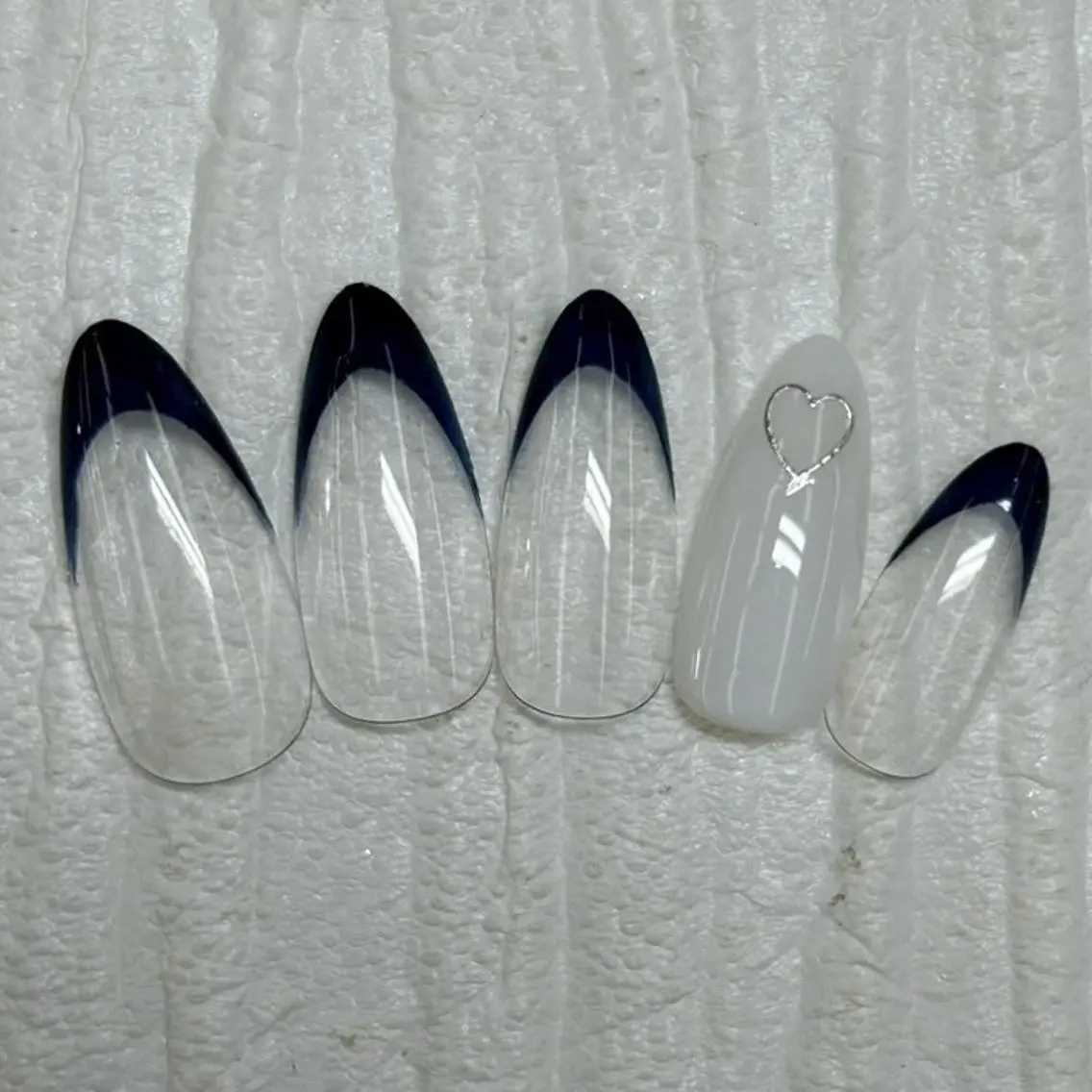 ネイル Nail salon Honey Beeのネイルデザイン