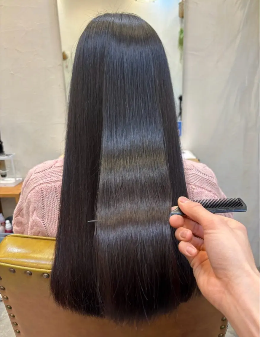 ✨髪質に合わせたシステムトリートで艶髪に✨3stepトリートメント＋シャンプーブロー¥3,850→¥1,550の写真