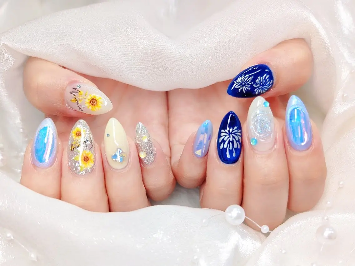 ネイル 長さ出し ジェルネイル キラキラネイル ラメ(グリッター) ニュアンスネイル Chouette Nailのネイルデザイン