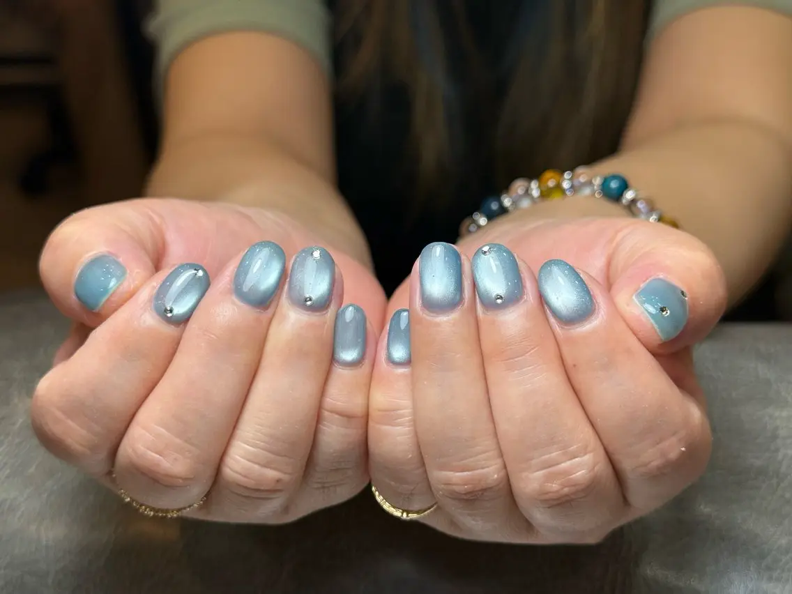 ミディアム Glossynail 〜爪屋〜のネイルデザイン