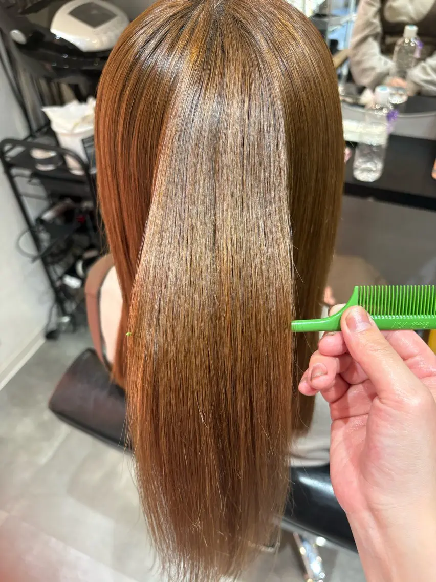 ロング カット 縮毛矯正 小堀 いぶきのヘアスタイル