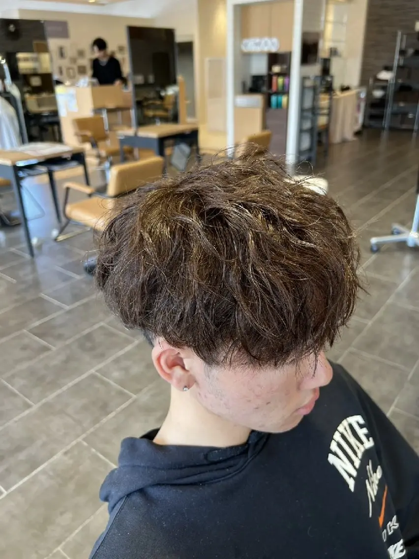 パーマ メンズ 羽田野 紗可のヘアスタイル