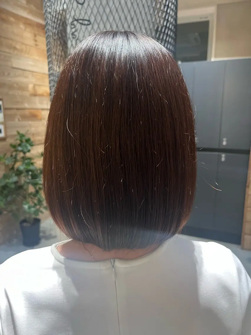 ミディアム ボブ 伸ばしかけ 志賀 楓のヘアスタイル