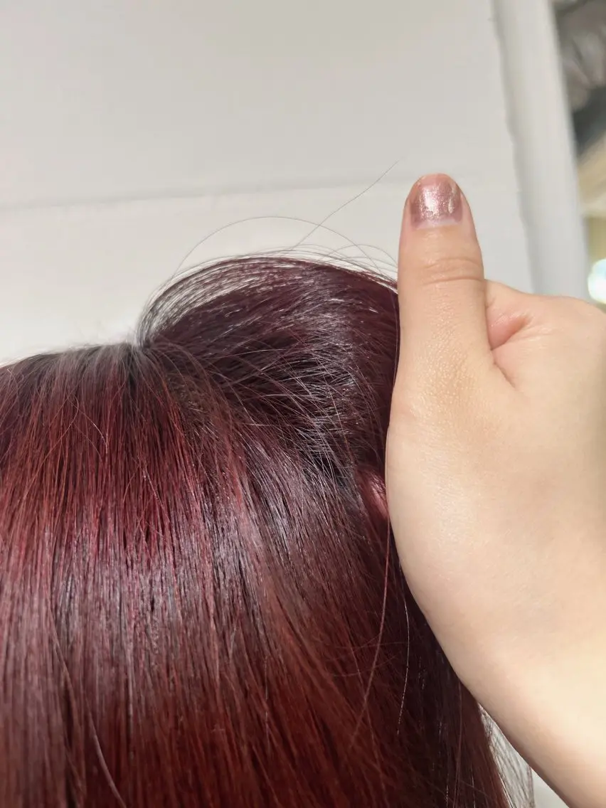 カラー ボルドーカラー ヘアカラー カット｜ボブショート Suzukaのヘアスタイル
