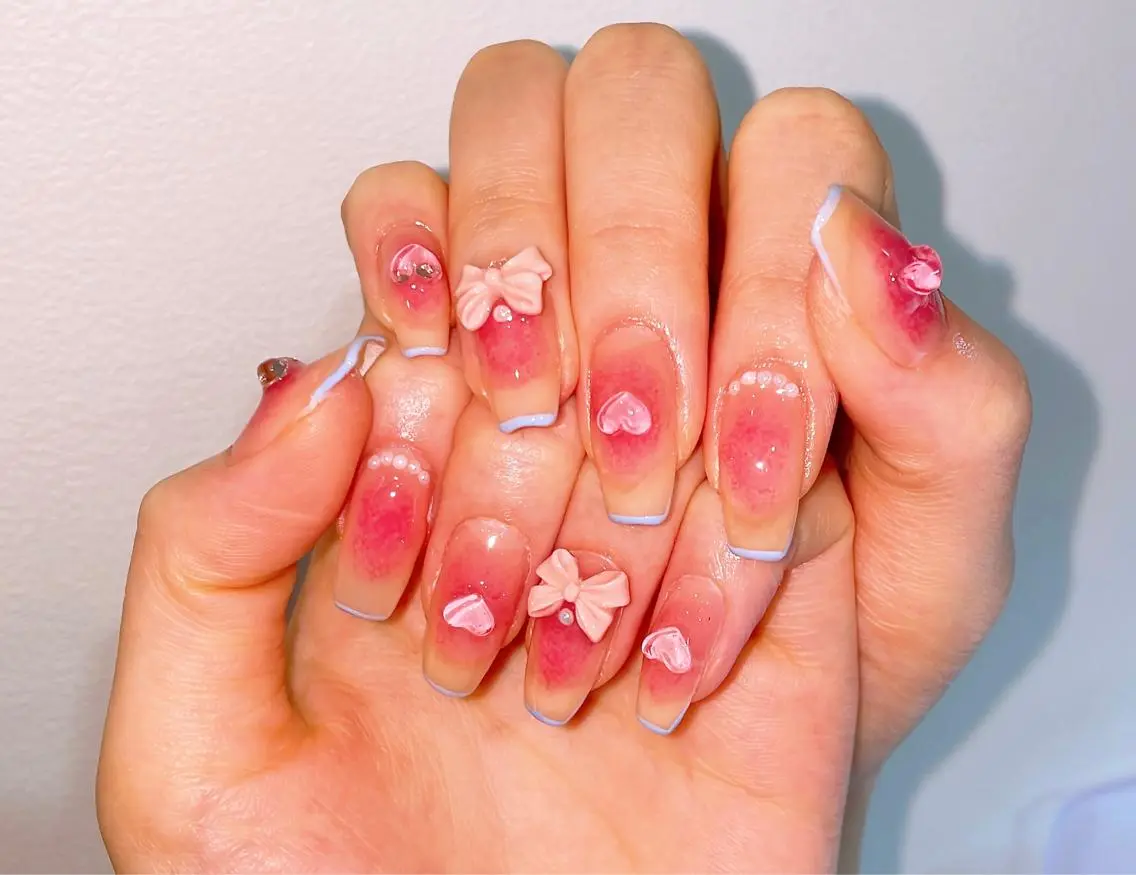 ネイル ハンドネイル VIERU 🌈🎀💖のネイルデザイン