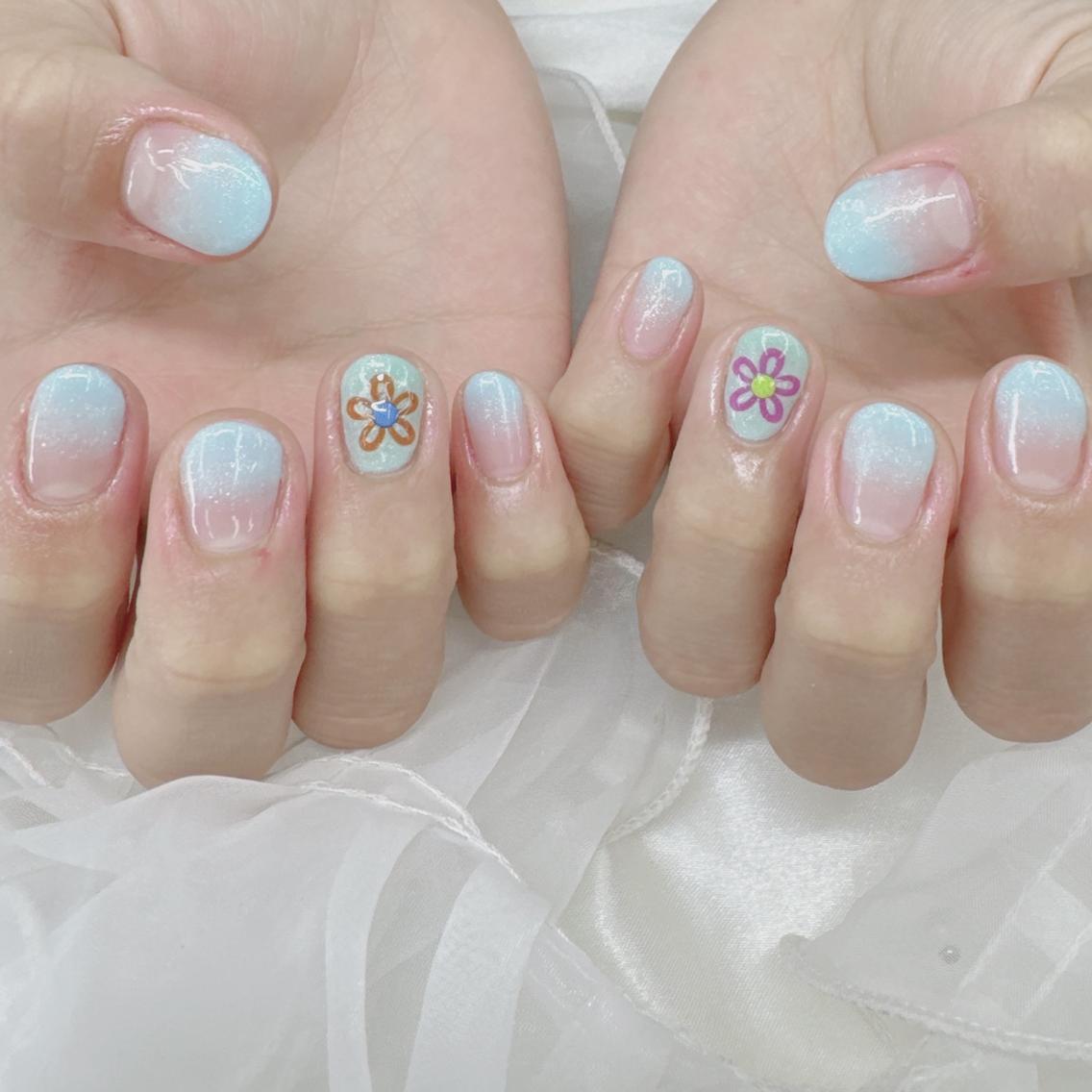 ネイル Nail salon Honey Beeのネイルデザイン