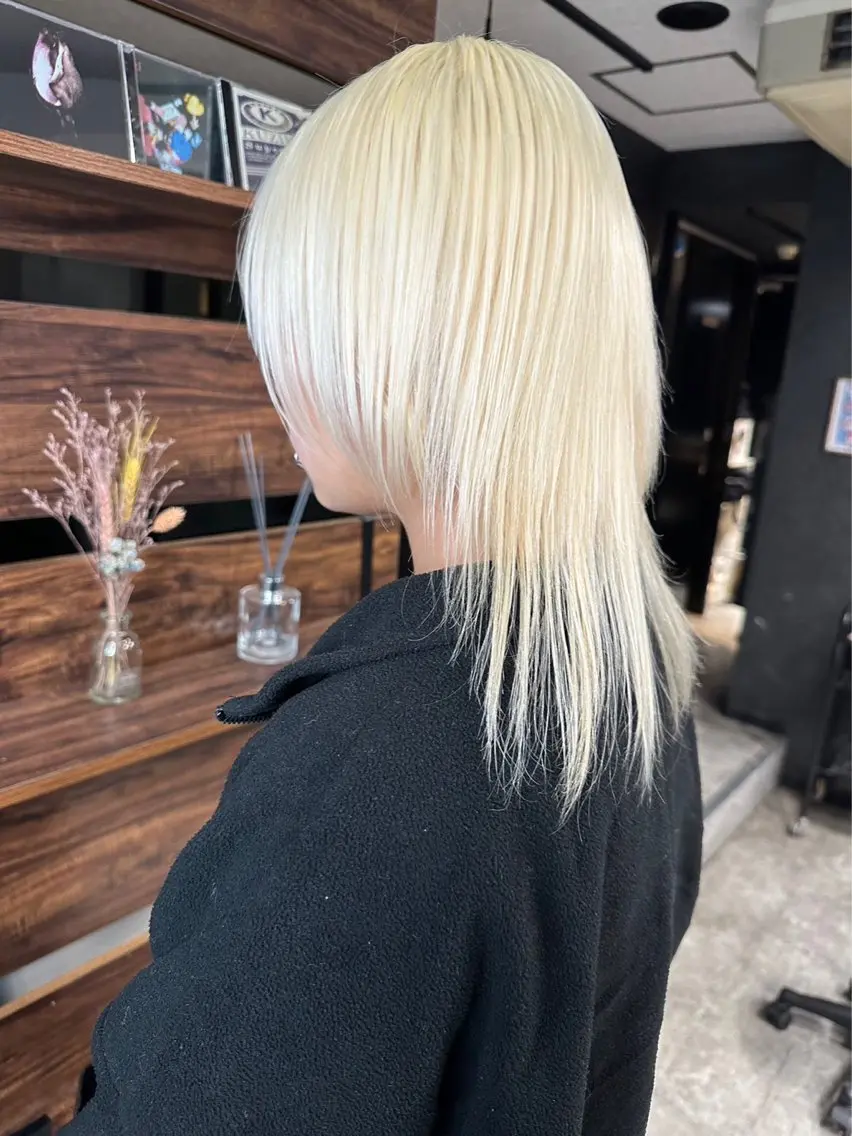 ミディアム カラー ヘアカラー ハイトーン/町田 🫧HANSONのヘアスタイル