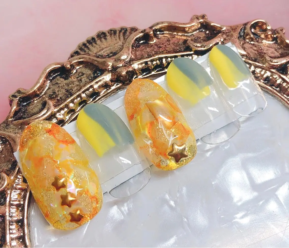 ネイル ハンドネイル CROWN プライベートサロンのネイルデザイン