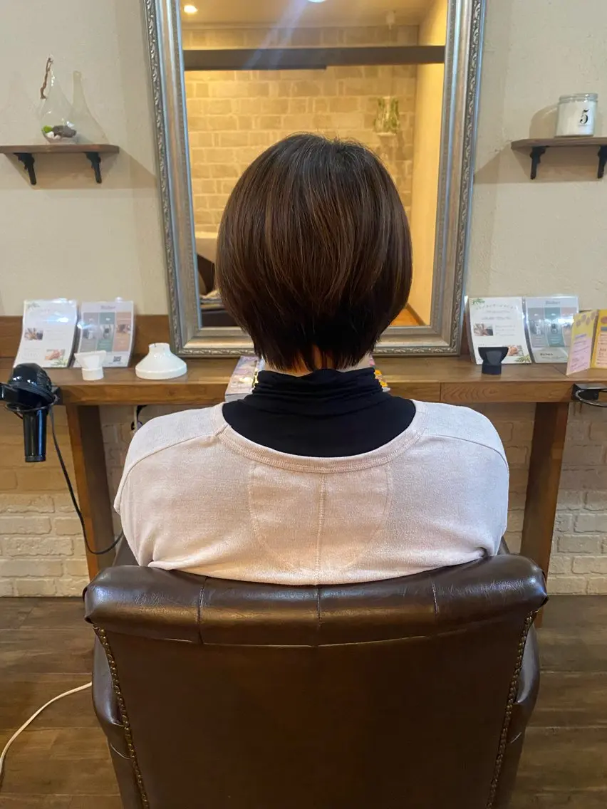 ショート 肥田 夕蘭のヘアスタイル
