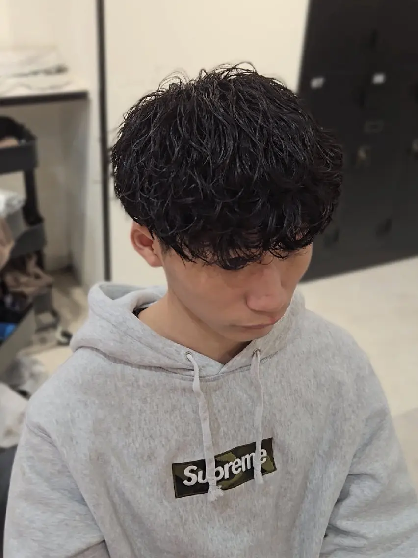 メンズ ミディアム ミディアムパーマ メンズパーマ 波巻きパーマ カット パーマ ヘアセット LEN名古屋/パーマ 海外ヘア/メンズ特化のヘアスタイル