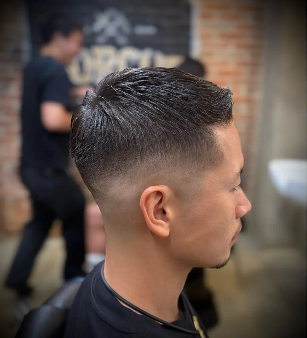 ショート メンズ フェードカット 坂本 虹昂のヘアスタイル