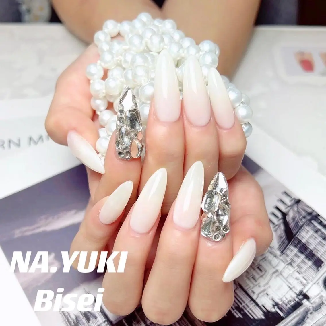 ネイル ハンドネイル ハンドケア ナユキNA.YUKI 新宿店のネイルデザイン