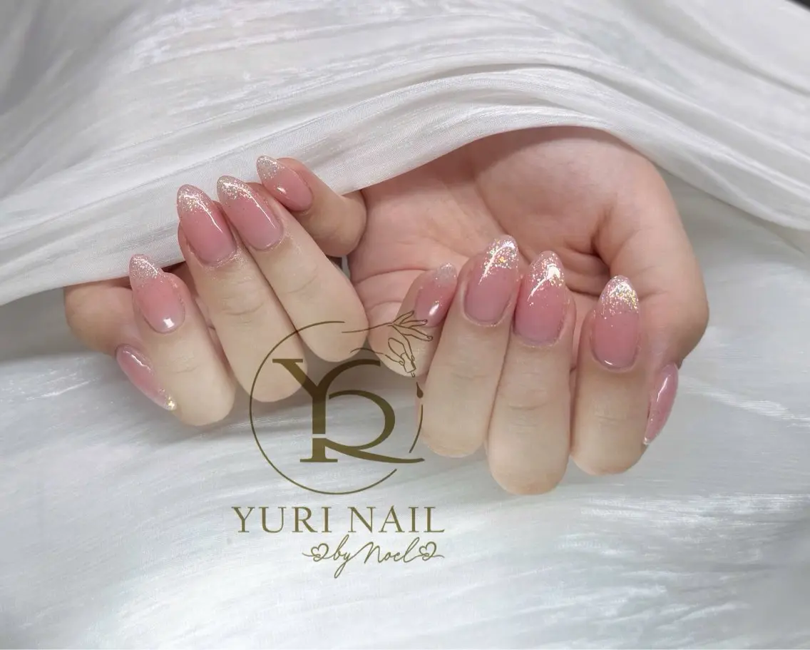 ネイル ハンドネイル フットネイル ハンドケア YURI Nail NARITAのネイルデザイン