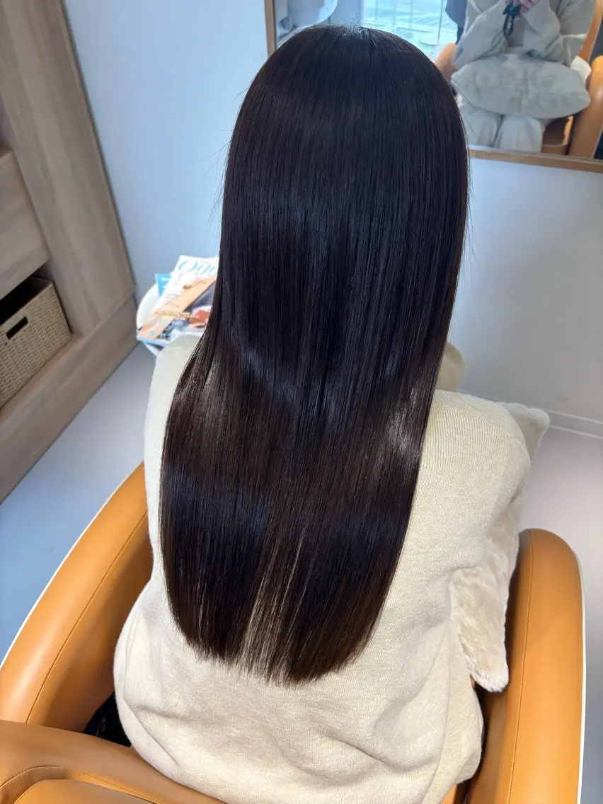 ロング カラー mile 〔東二見〕のヘアスタイル