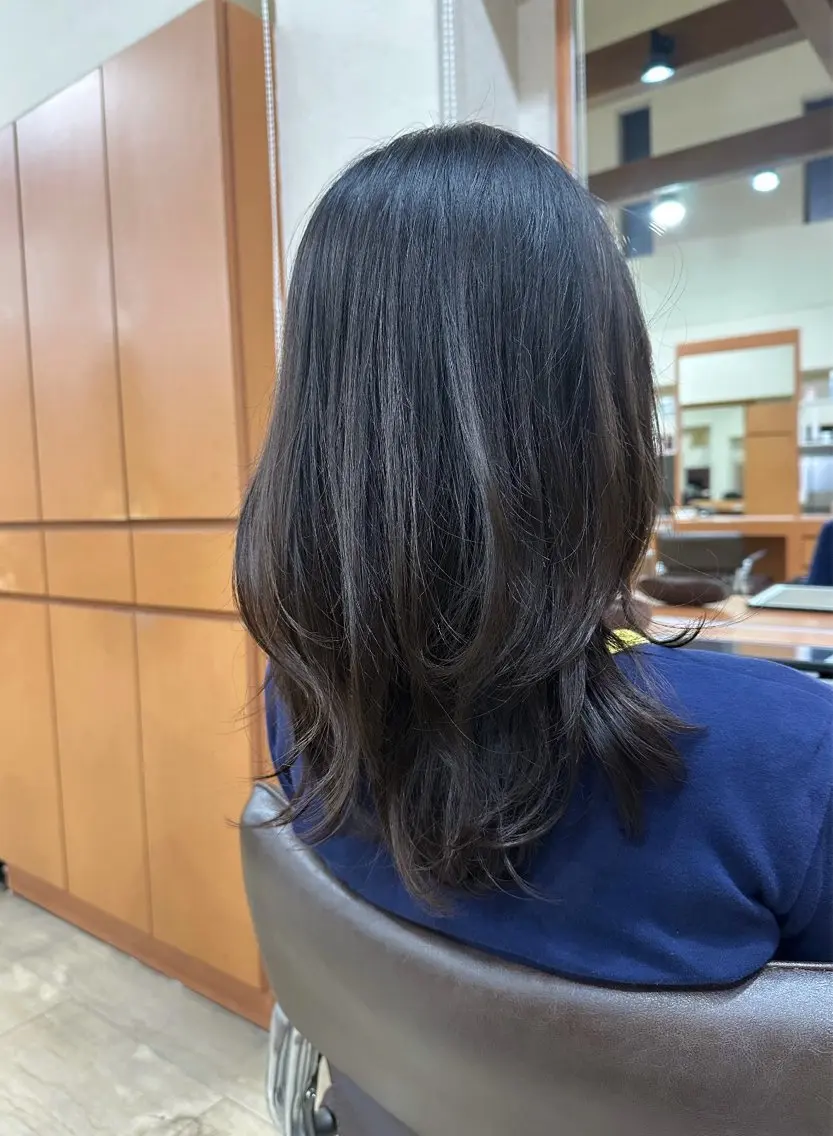 ミディアム ミディアムパーマ レイヤーカット felia / sanaのヘアスタイル