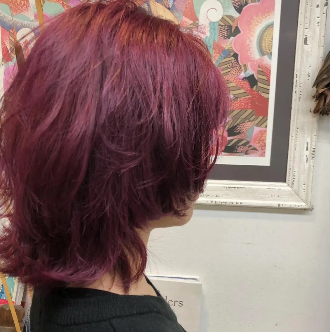 ミディアム カラー レッドカラー ウルフカット Moca 〰️のヘアスタイル