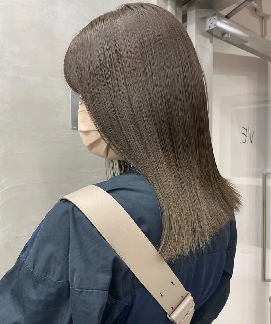 セミロング 🫧ほのか /透明感カラー🫧のヘアスタイル