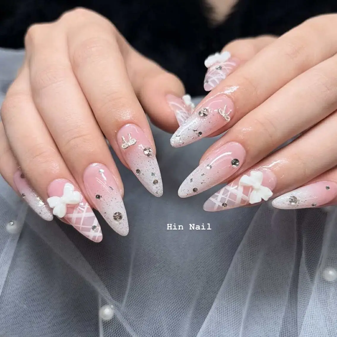 ネイル ハンドネイル HIN NAILのネイルデザイン