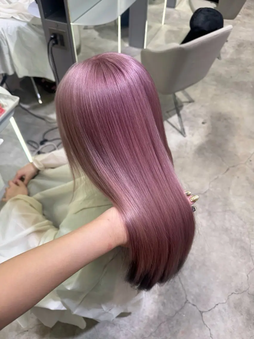 ロング カラー ブリーチ ケアブリーチ ピンクカラー ヘアカラー RIHO🎀 名駅 ハイトーン×顔周りのヘアスタイル