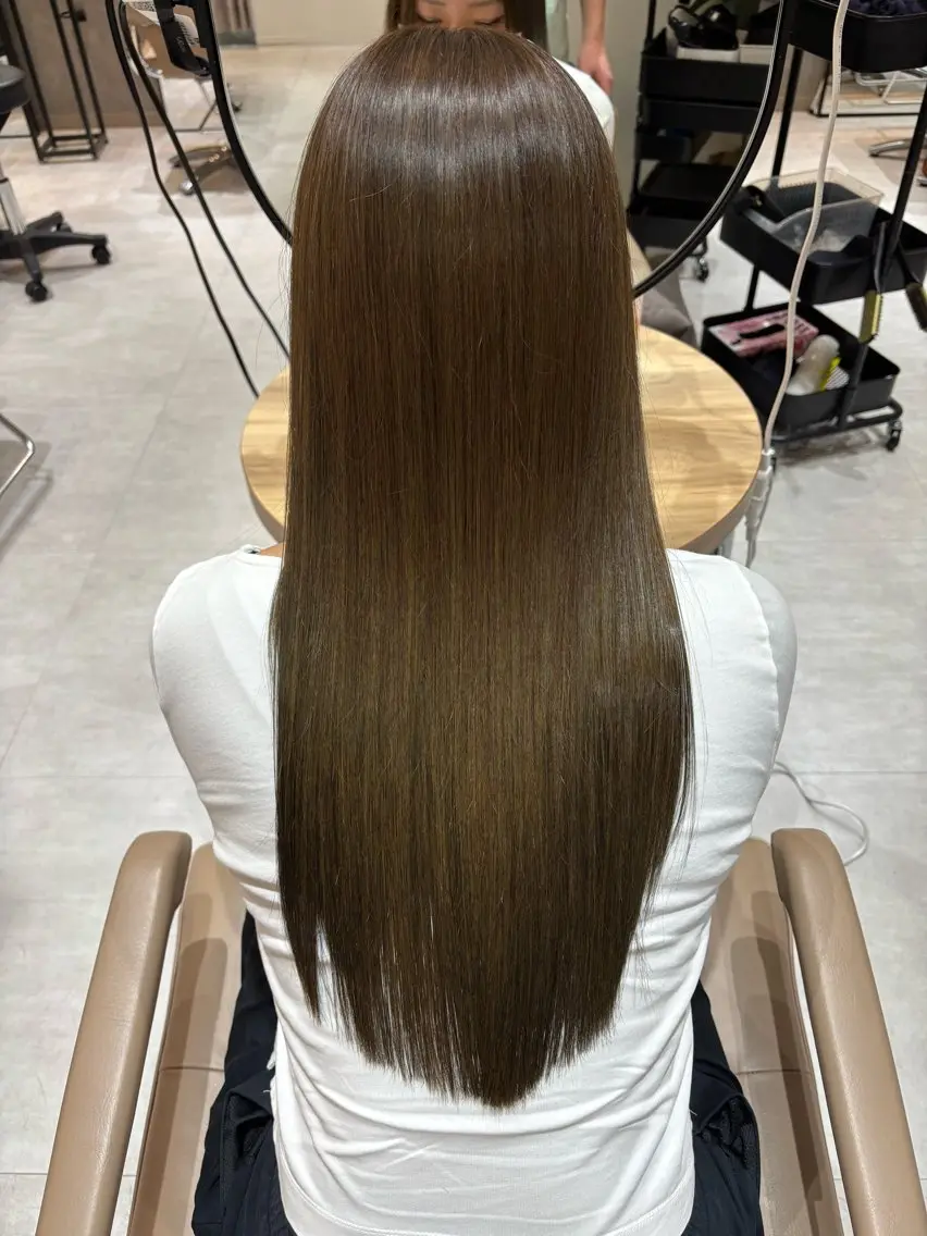 ロング カラー ブリーチ 透明感カラー ブリーチなしカラー 髪質改善 ヘアカラー トリートメント 京都駅/透明感カラー /髪質改善/岩崎拓郎のヘアスタイル