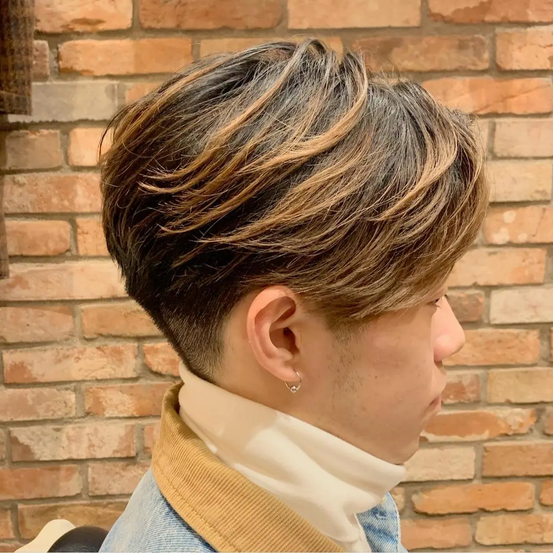 ミディアム 杉本 和大のヘアスタイル