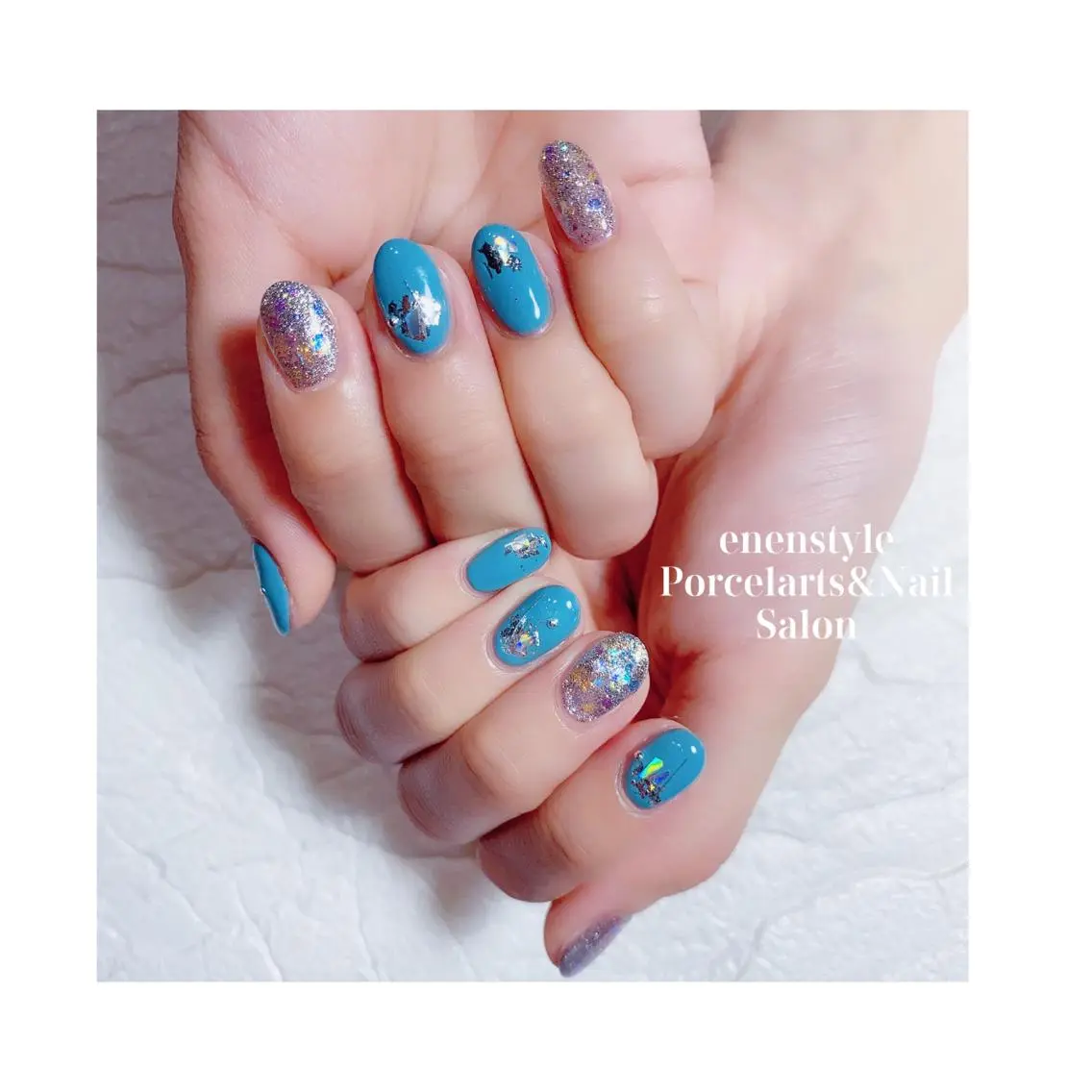 ミディアム ネイル ジェルネイル ニュアンスネイル オフィスネイル ワンカラーネイル パラジェル ハンドネイル 🐾enen style 🐾のネイルデザイン