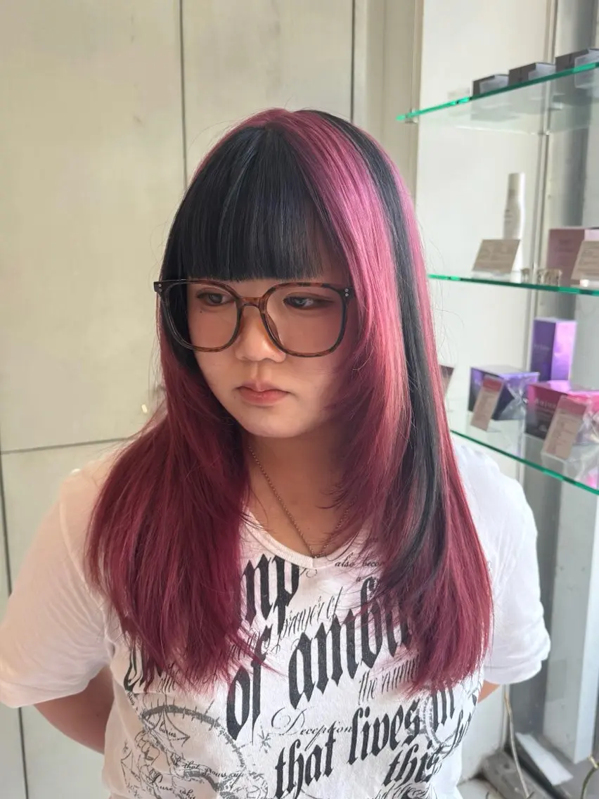 ロング カラー デザインカラー 顔まわりレイヤー レイヤーカット カット ヘアカラー ｱｵﾇﾏﾐﾕ☁️ /ボブ/ハイトーン/のヘアスタイル