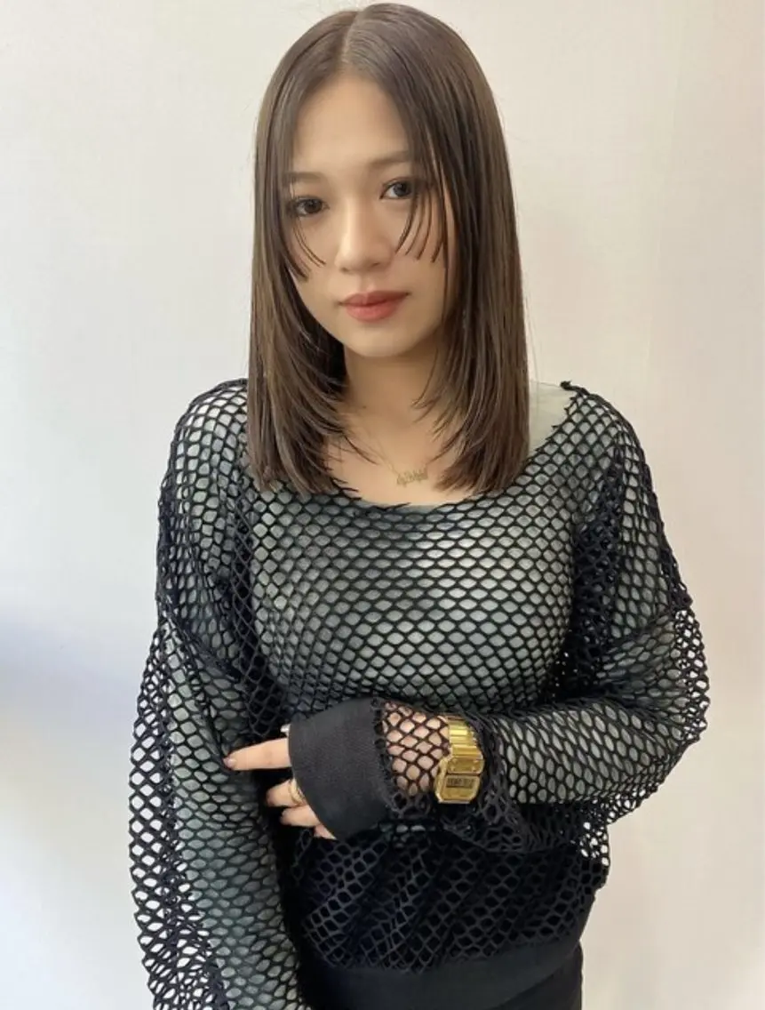 ロング 寒色❄️透明感カラー /レイヤーカット🪽のヘアスタイル