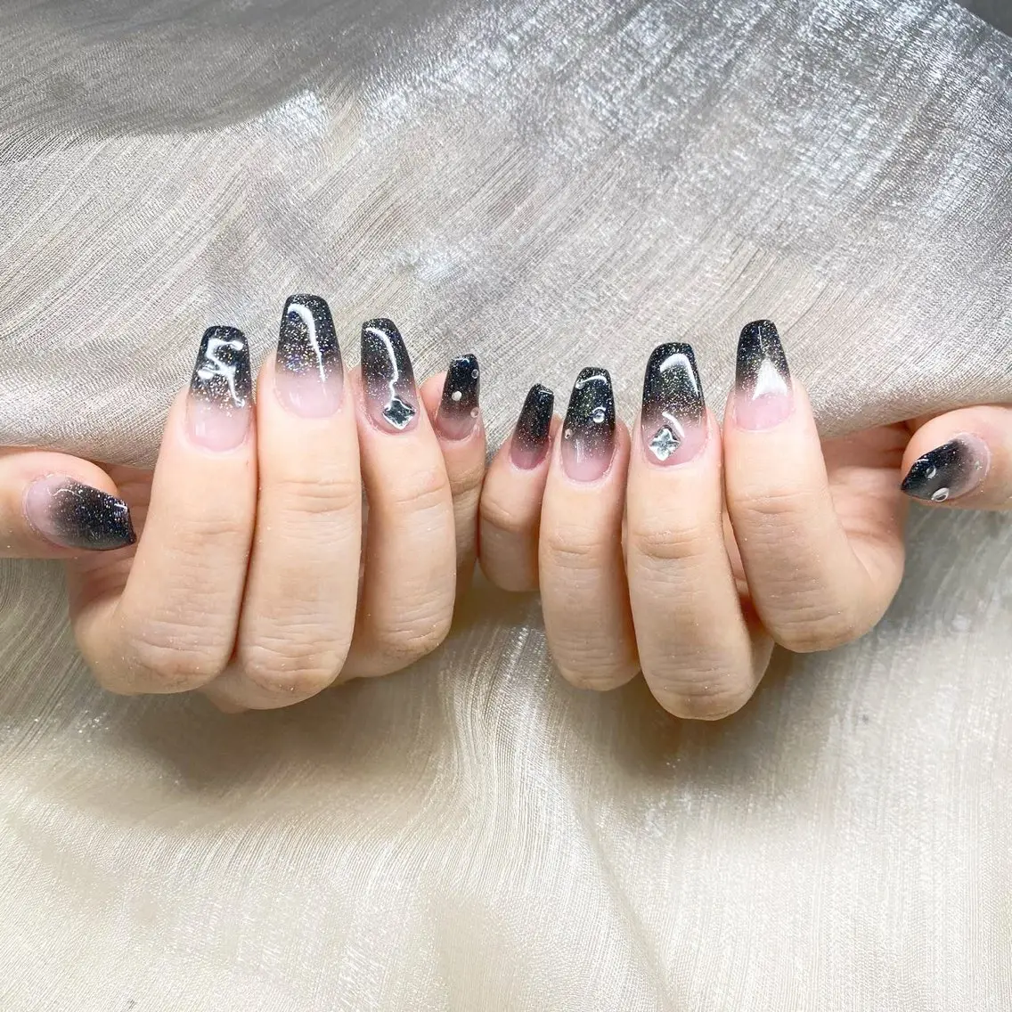 ネイル ハンドネイル 🎀櫻井 ナナ🎀のネイルデザイン