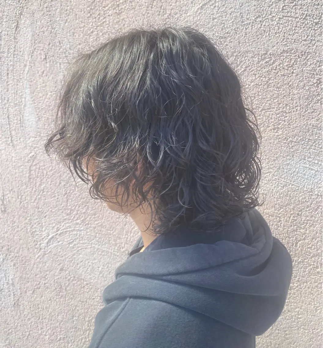 セミロング パーマ メンズ メンズパーマ セミロングパーマ カット パーマ Ryo 🌀のヘアスタイル