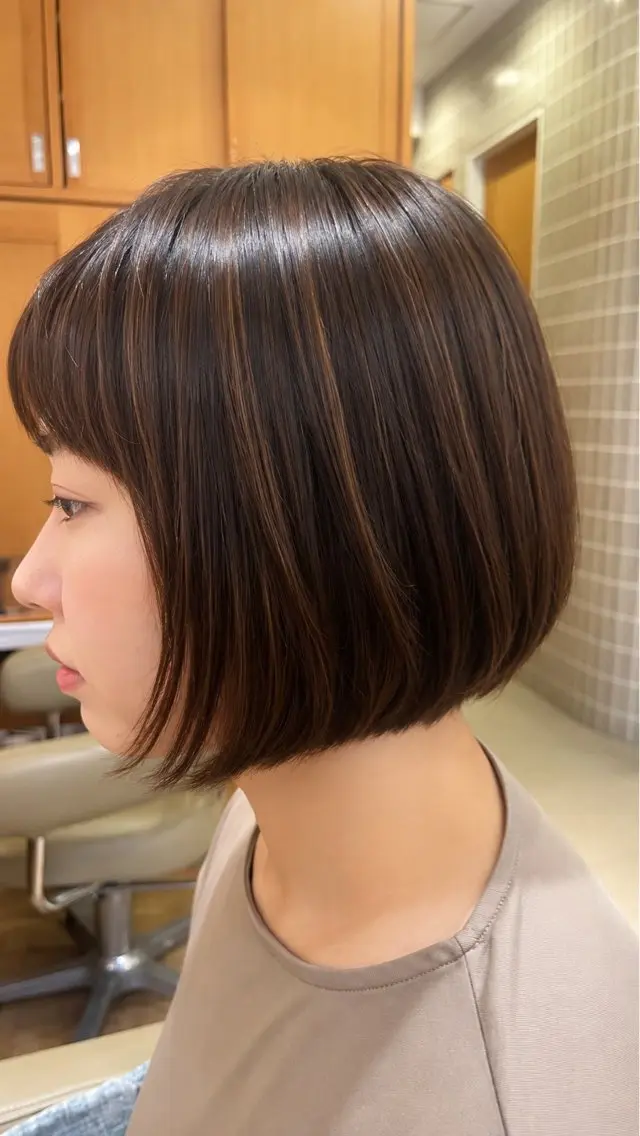 ショート カラー 浅井 理恵のヘアスタイル