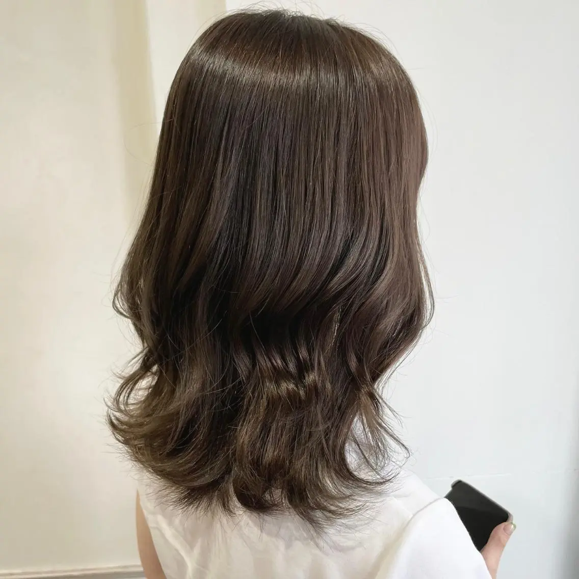 セミロング ROMEO 京橋のヘアスタイル