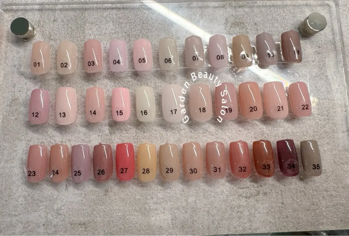 💅🏻30色から選べる💅🏻ヌーディーワンカラー(オフ無料)の写真