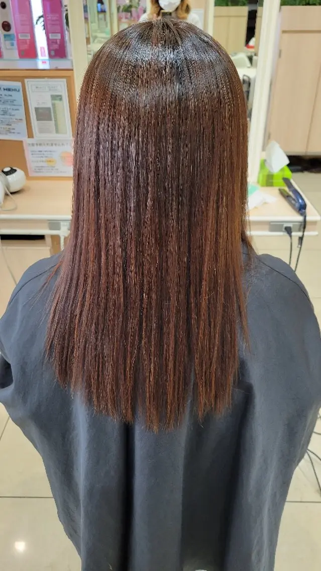 ロング 髪質改善 山内 佐江子のヘアスタイル
